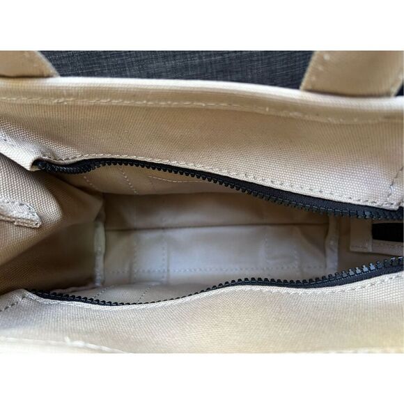 Marc Jacobs Women's Beige The Small Tote Bag NWOT - Picture 8 of 8